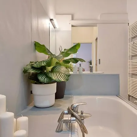 Bnbutler - Guercino, 8 - Renovated Design Appartement *