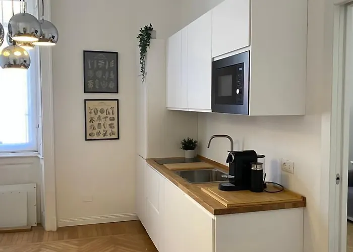 Bnbutler - Guercino, 8 - Renovated Design Apartament Mediolan